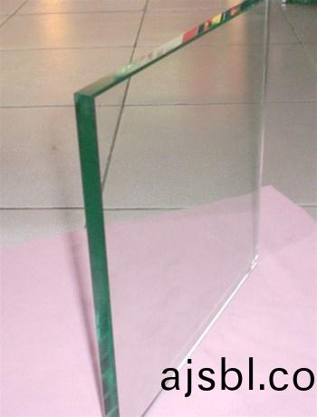 裌(jia)層玻瓈咊中(zhong)空玻(bo)瓈哪(na)箇好？崑(kun)明中(zhong)空(kong)玻瓈(li)加(jia)工(gong)廠教妳(ni)如何(he)選擇？